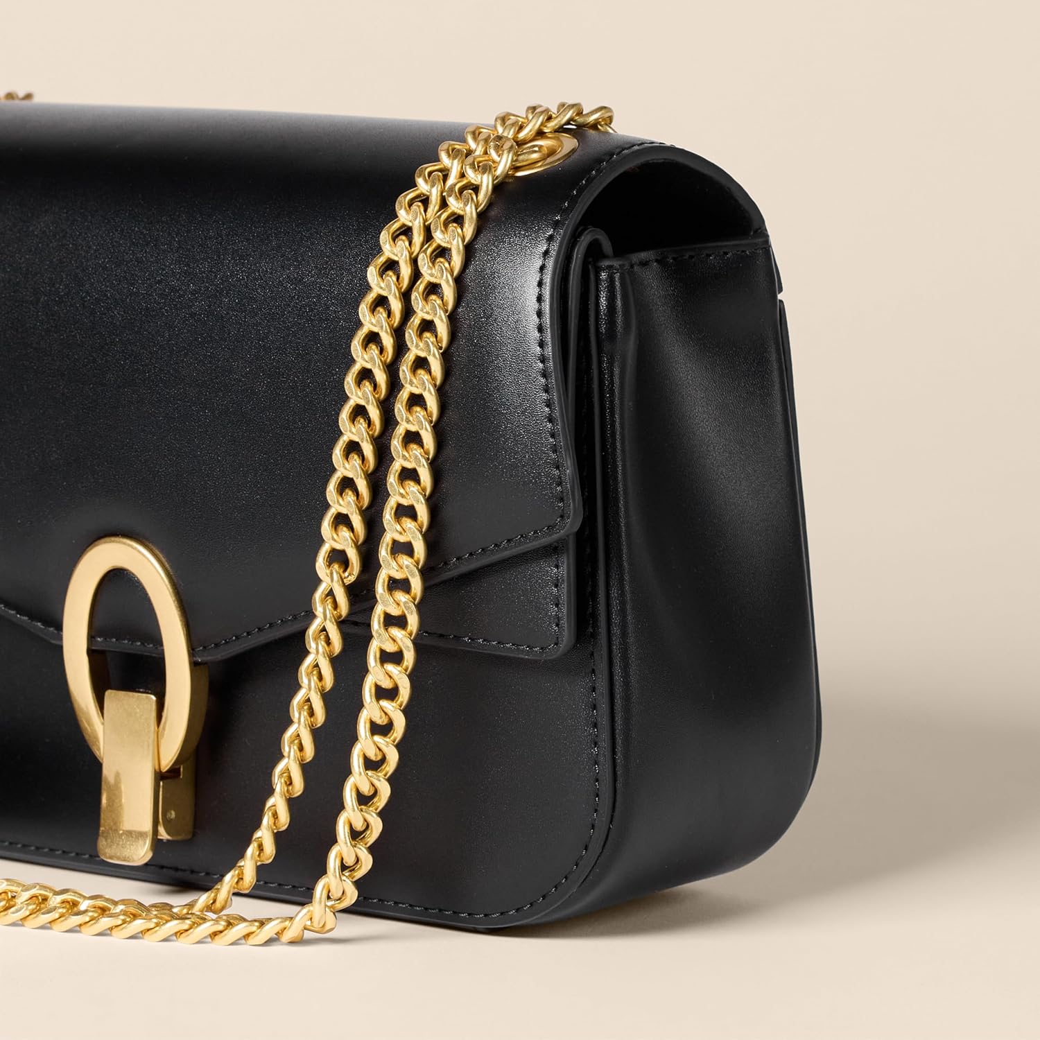 Amazon Essentials Chain Shoulder Bag